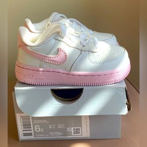 Toddler Girls Pink/White Air Force 1. 6c. Gently Used. Like NEW